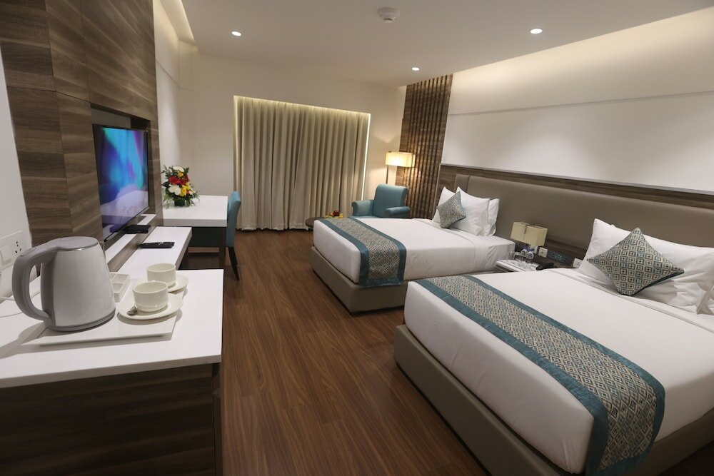 Фото Pharos Hotels