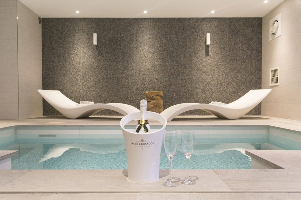 Фото Van Der Valk Hotel Akersloot