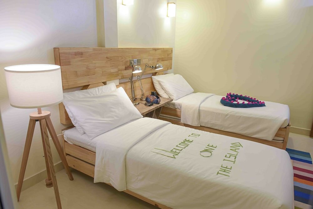 Фото One The Island