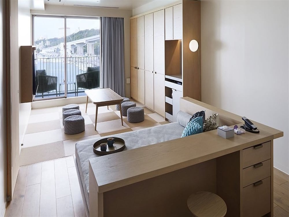 Фото Anteroom Naha