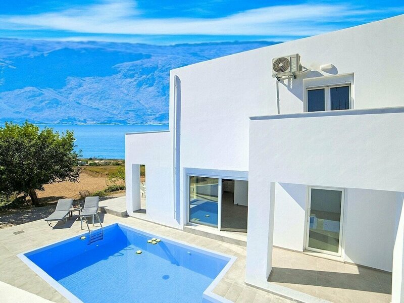 Гостиница New Beautiful Villa With Private Pool at Coastal Area Just Outside Rethymno, Nw
