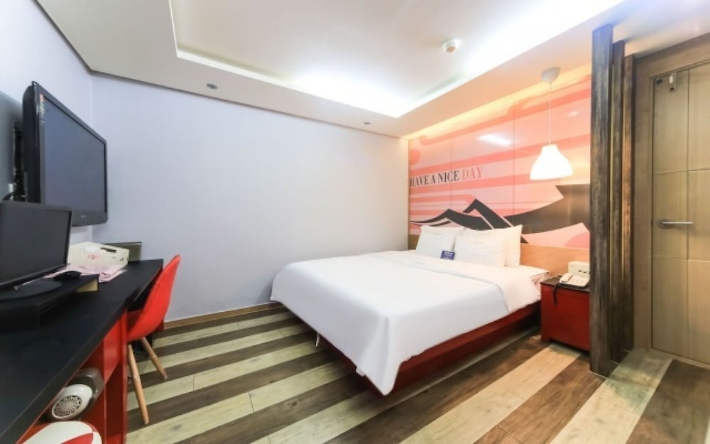 Фото Busan Goejeong Gt