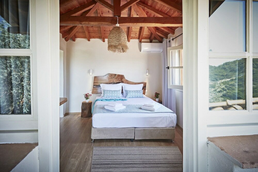 Фото Skiathos Ira Hotel