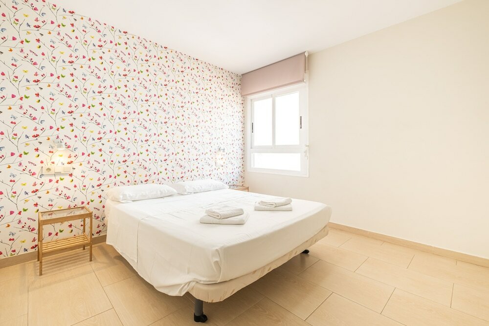 Фото Apartamentos La Rosita Old Town