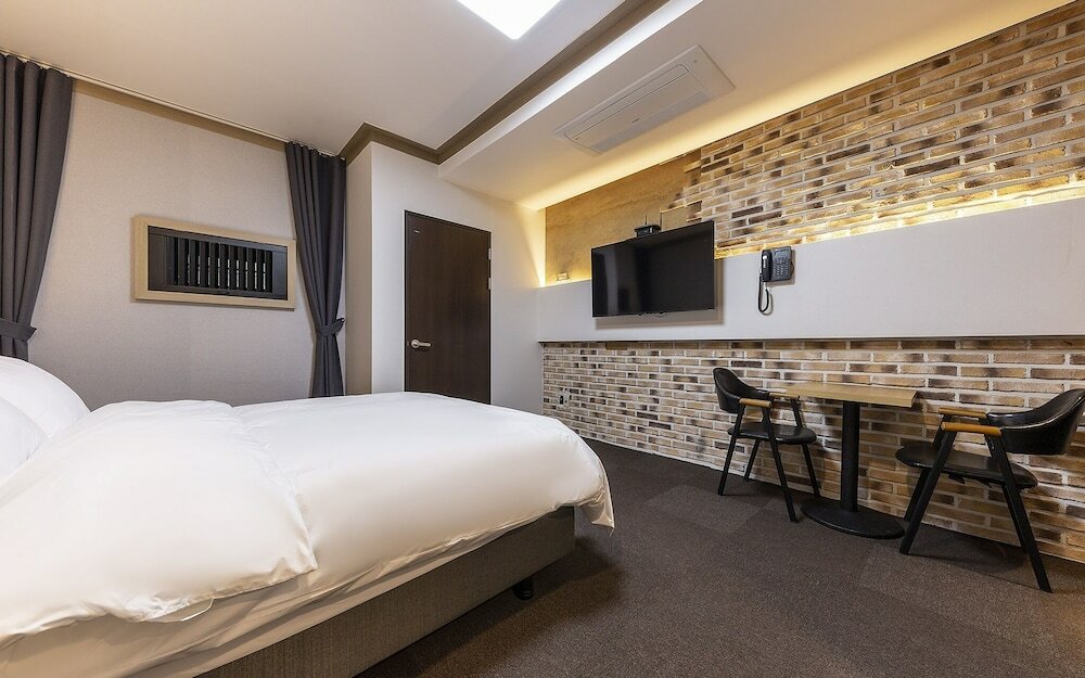 Фото Anseong U-stay Motel