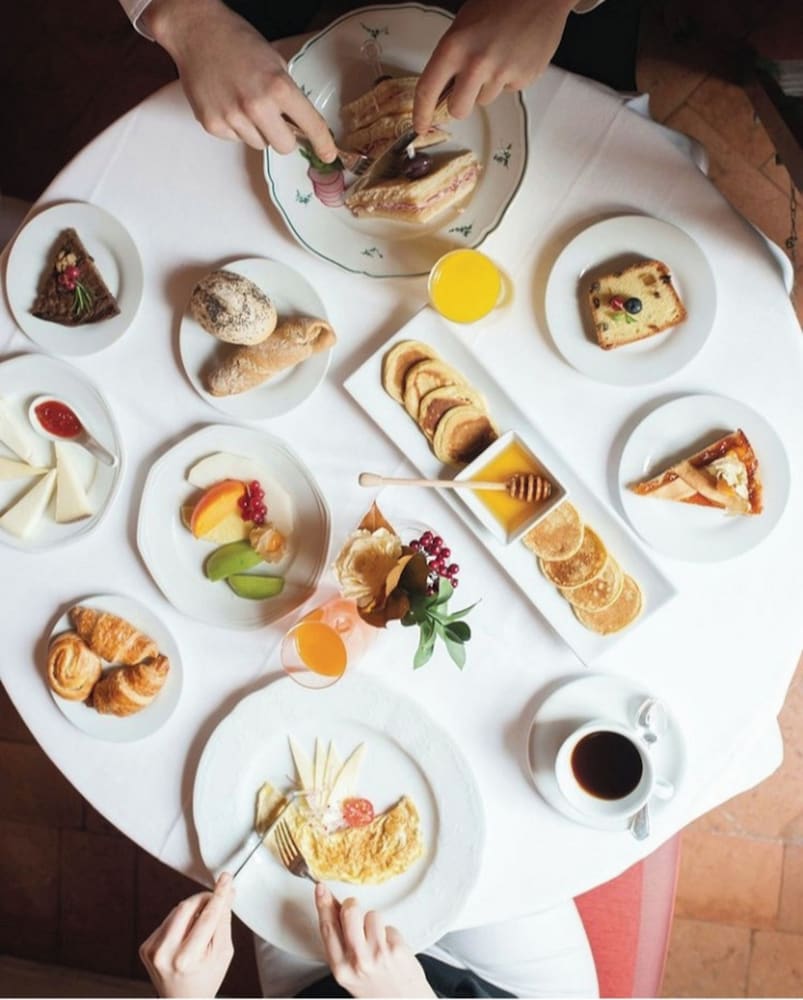 Фото Moss Art Hotel