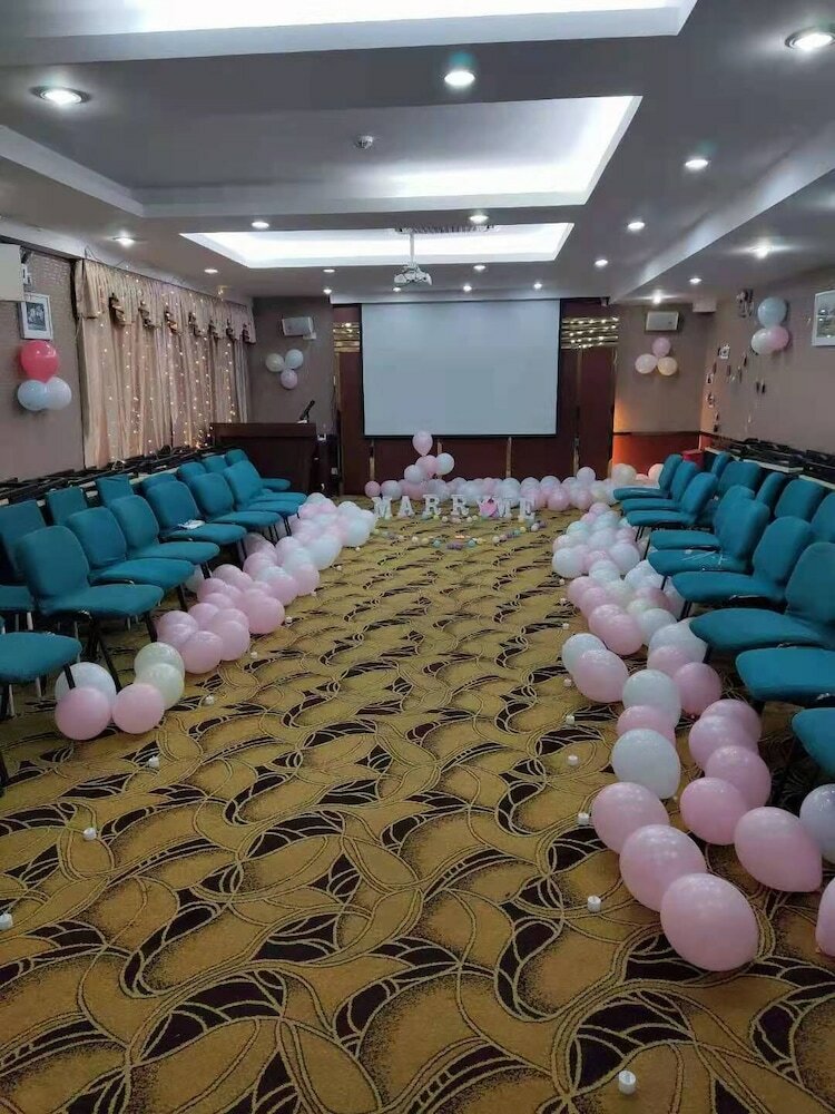 Фото Ibis Styles Fuzhou Wuyi Square Hotel