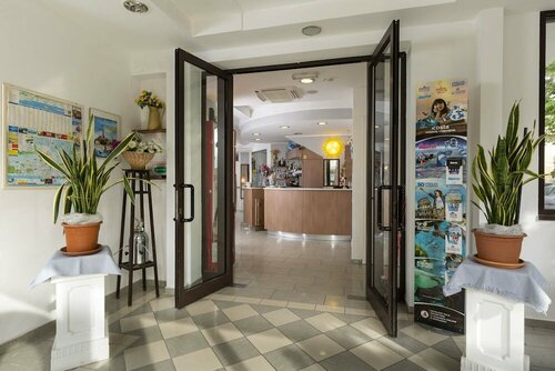 Гостиница Hotel Luana