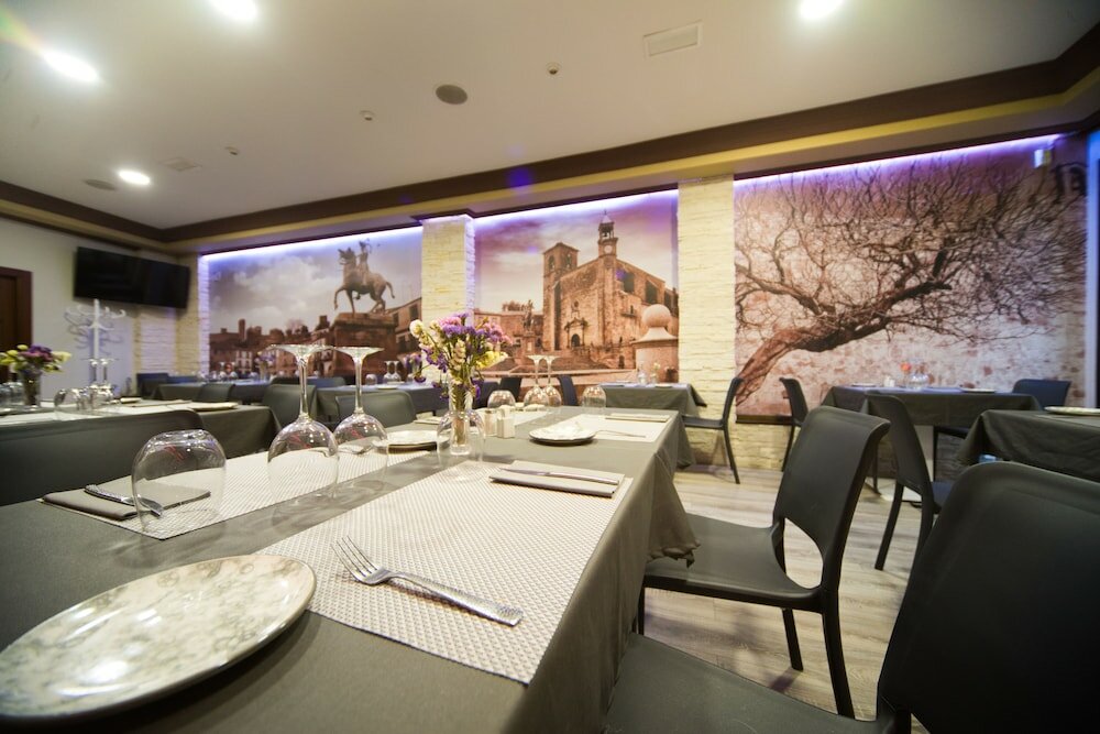 Фото Hostal Julio