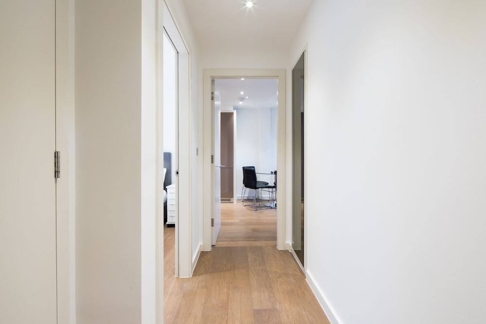 Фото Omega Place by Servprop