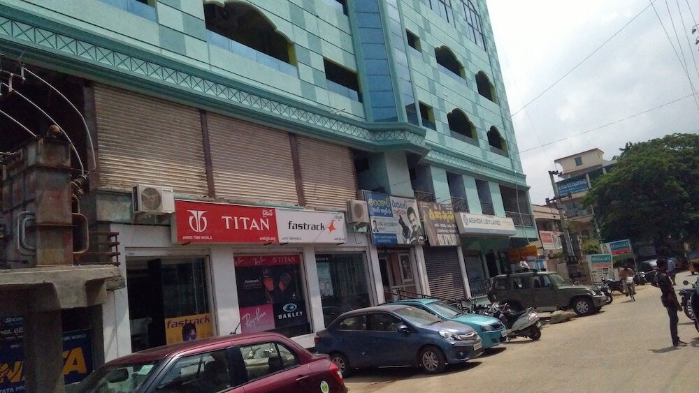 Фото отеля 2