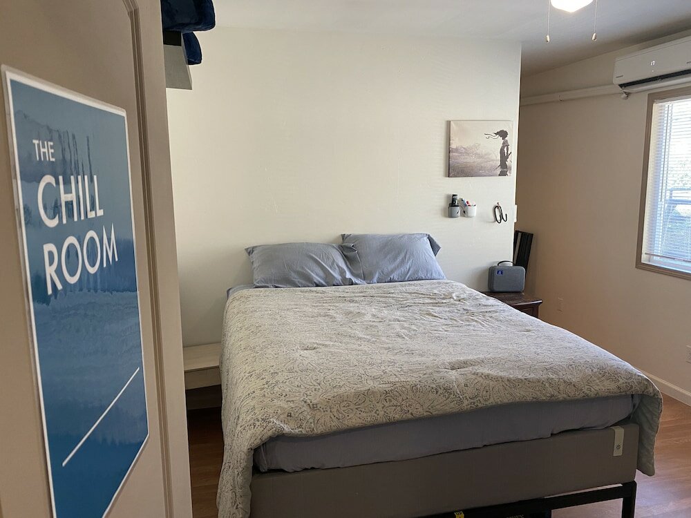 Фото Whole Family - Barrette - Hostel