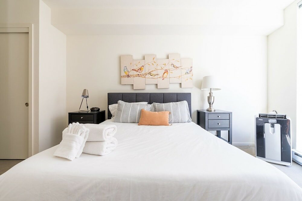 Фото Sophari Mercer Island Apartments