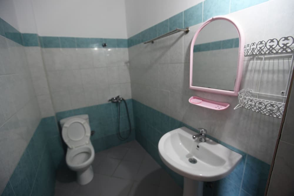 Фото Esmerald Hotel