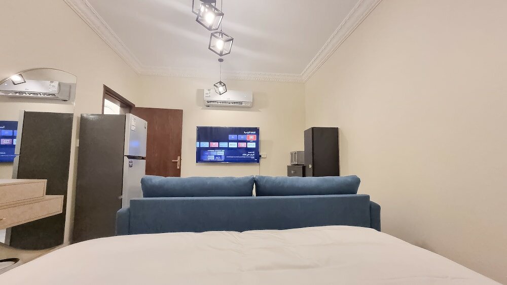 Фото Hometel Alfaysaliyah