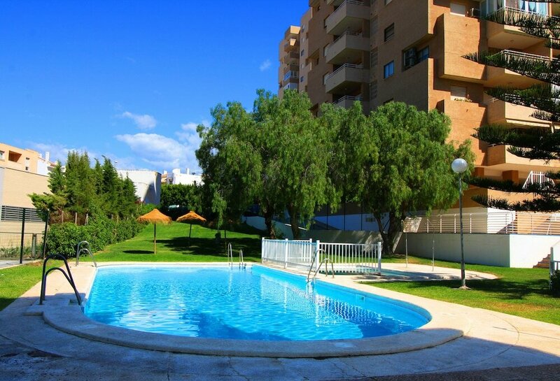 Гостиница Corintio 4º C - Apartamento a 400m de la playa