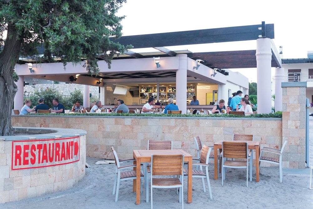 Фото Amaryllis Beach House