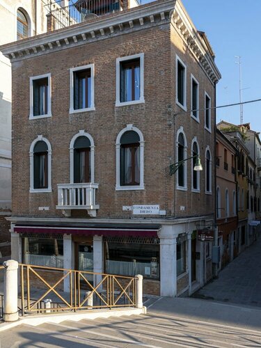 Гостиница Fosca Venice Rooms в Венеции