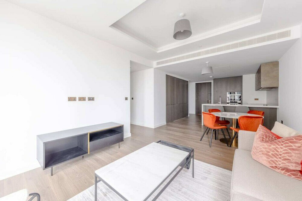 Фото Luxurious 1bd Flat by the River Thames Near Vauxhall