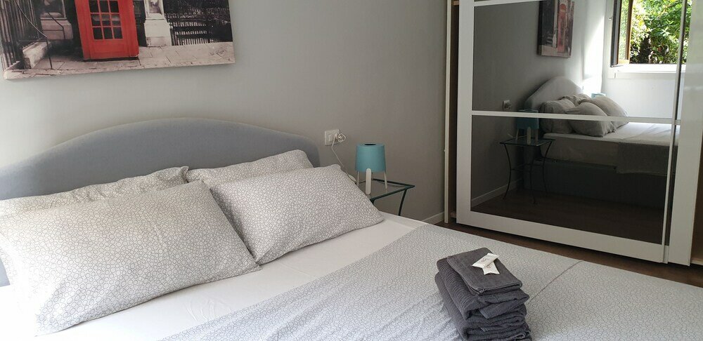 Фото Royal Apartment