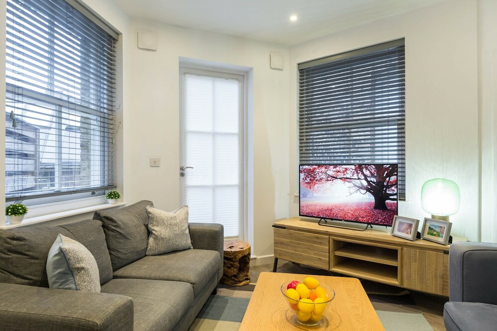 Фото Urban Chic - Rathbone