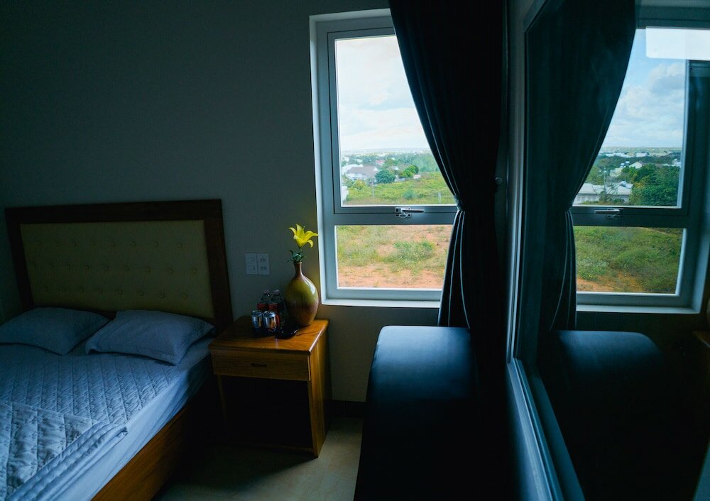 Фото Hong Ha Hotel