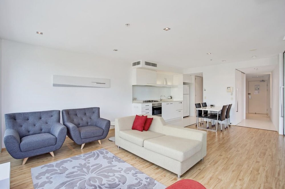 Фото Sky Point Tower - Private Apartments