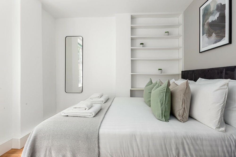 Фото The Abbey Road Apartments