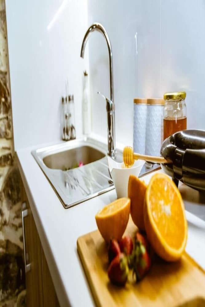 Фото Traditional Apartments Elafos