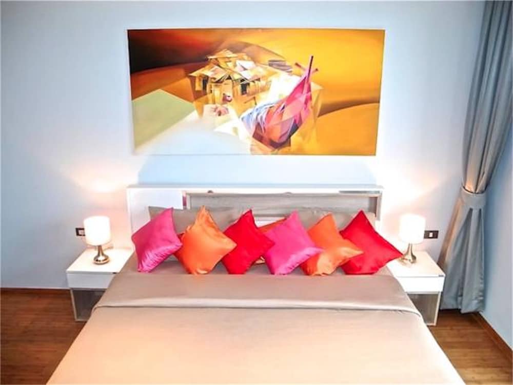Фото Emerald Patong 1 bedroom Modern Apartment