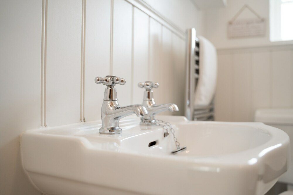 Фото Stunning 2-bed Cottage in Fordwells