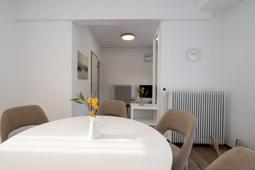 Фото Athens Hideout apt with rooftop