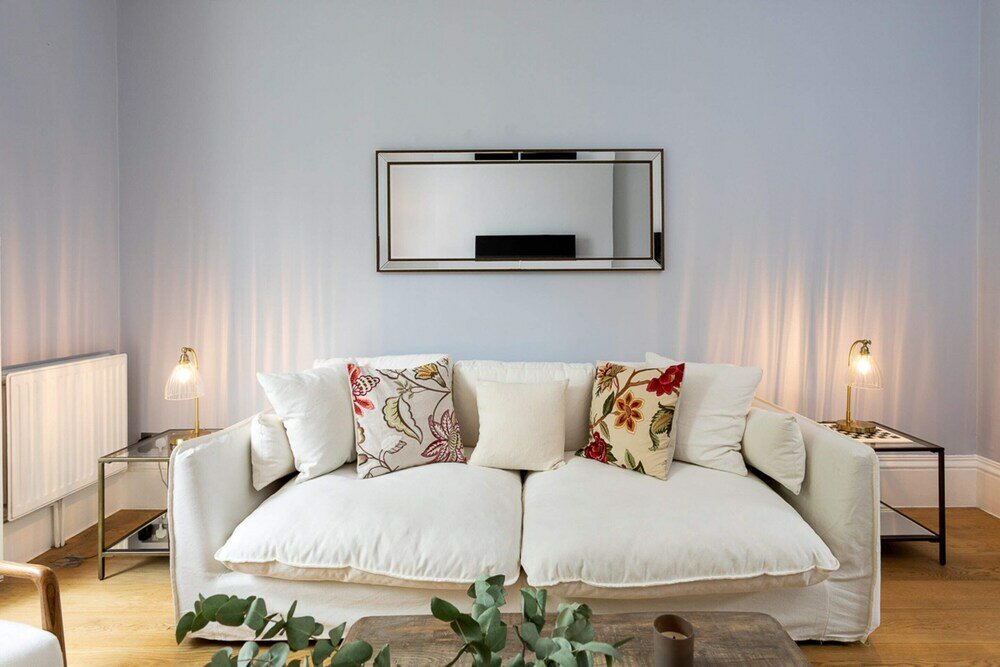 Фото Two Bed Notting Hill Gem