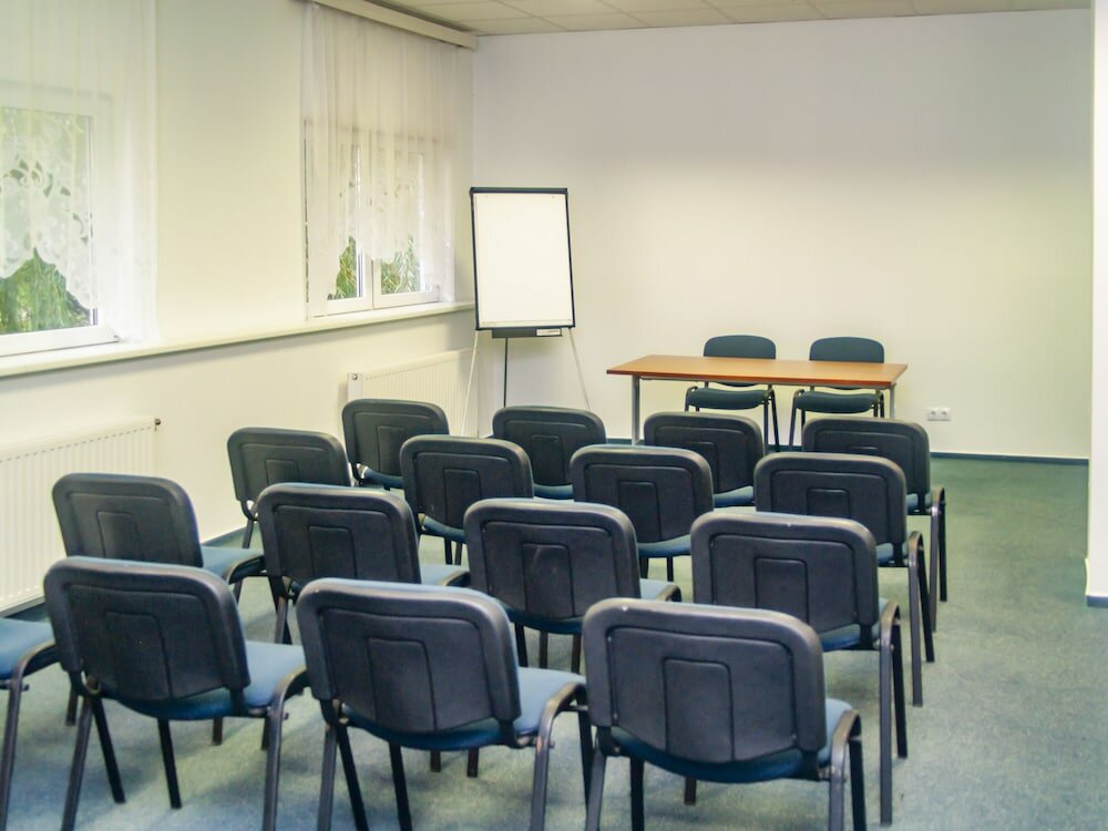 Фото Világos Hotel Balatonvilágos