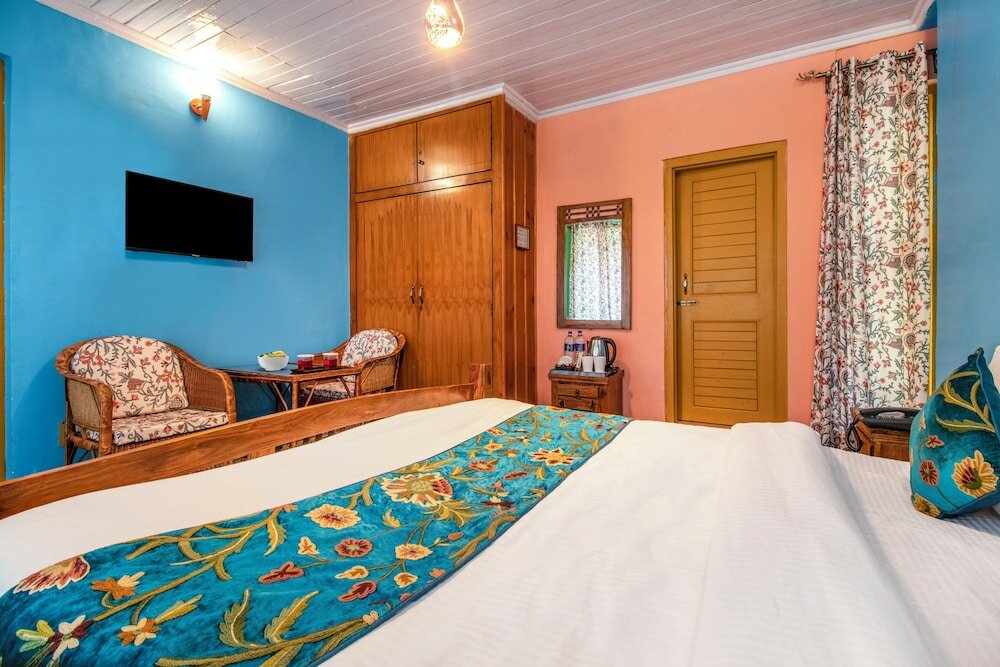 Фото Hotel Little Silver