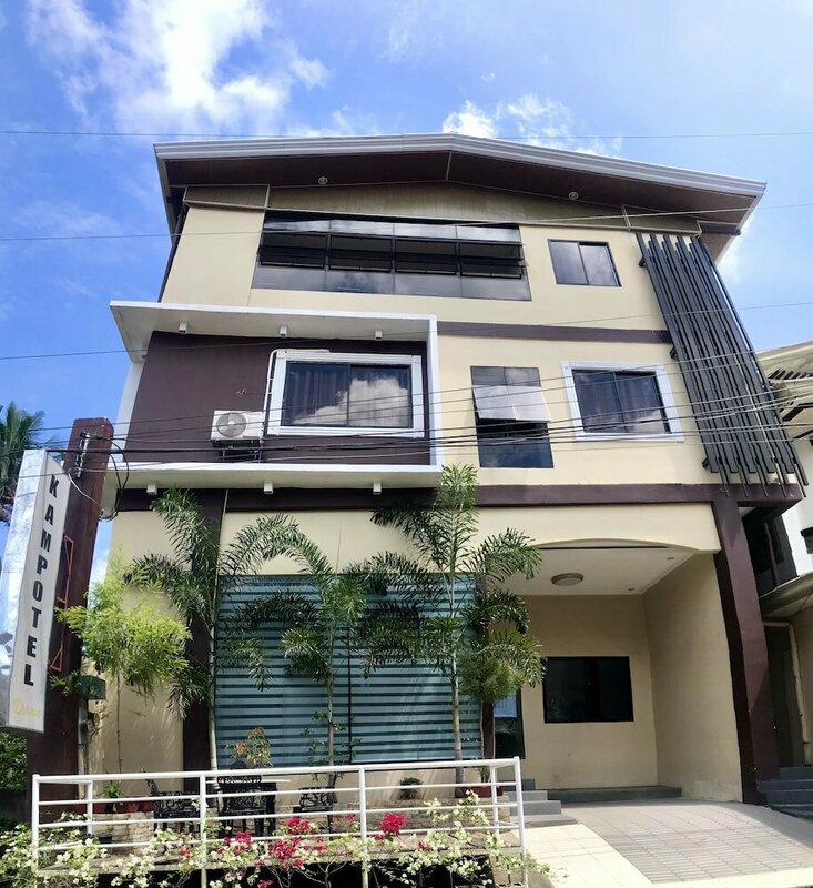 Гостиница Kampotel Davao в Давао