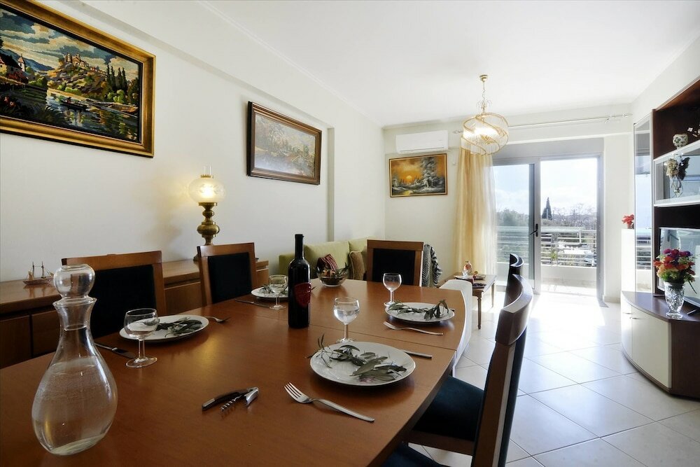 Фото The Nereids