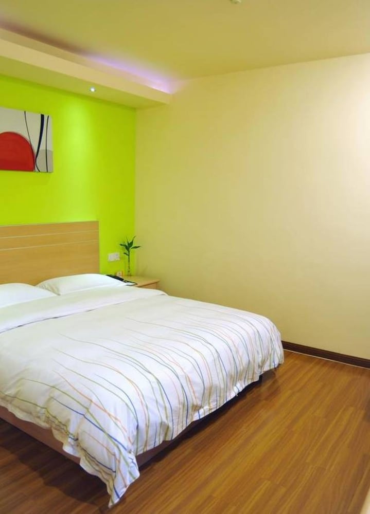 Фото Heng 8 Hotel Tonglu South Yingchun Road