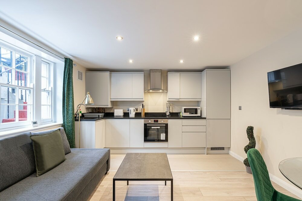 Фото Cozy 1 Bedroom Flats in Paddington