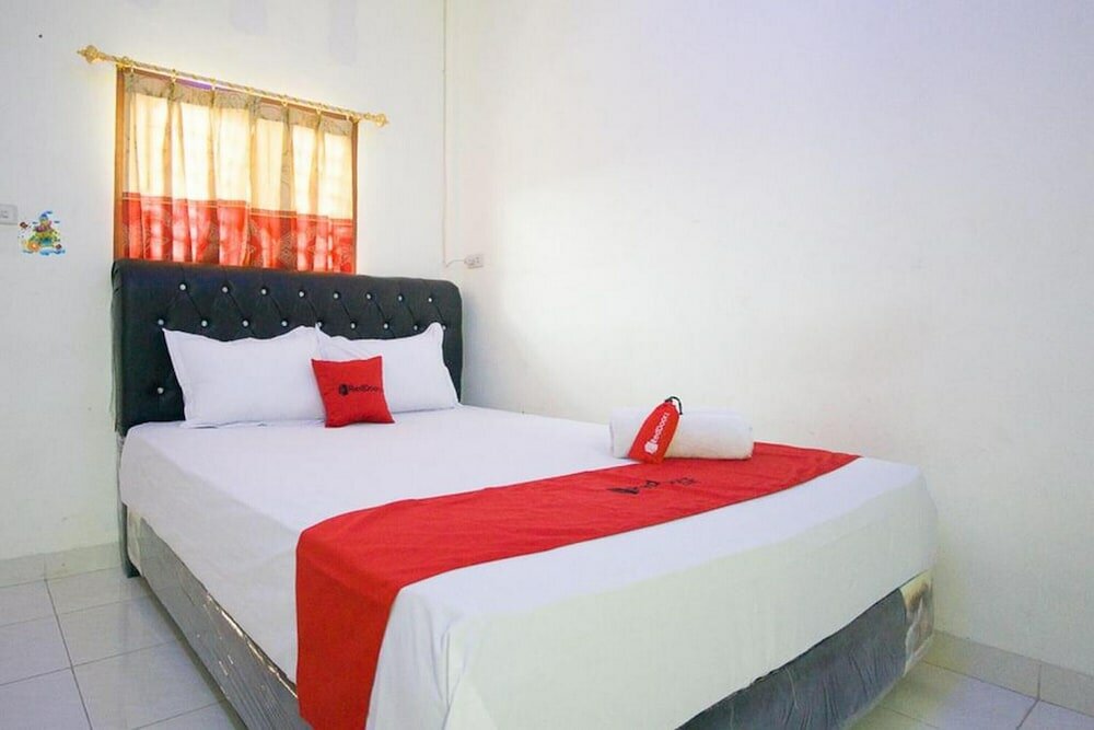 Фото RedDoorz @ Pematangsiantar 2