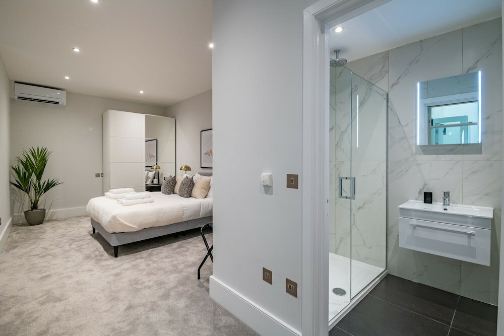 Фото 2 Queensberry Place by Stayo