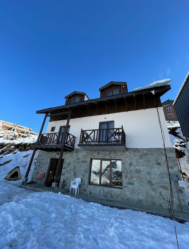 Фото Khando 2023