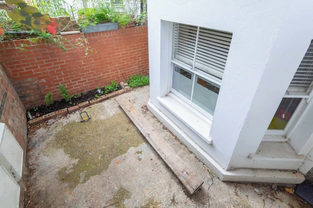 Фото Bright & Charming 1bd Flat - Clapton