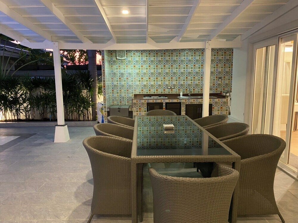 Фото Luxury Pool Villa 510 4br 8-10 Persons