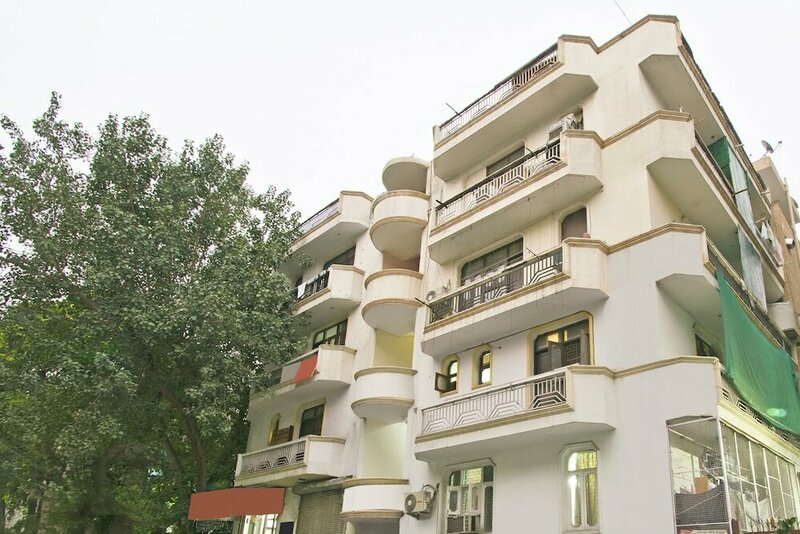 Гостиница Oyo 24376 Merriment Residency в Дели