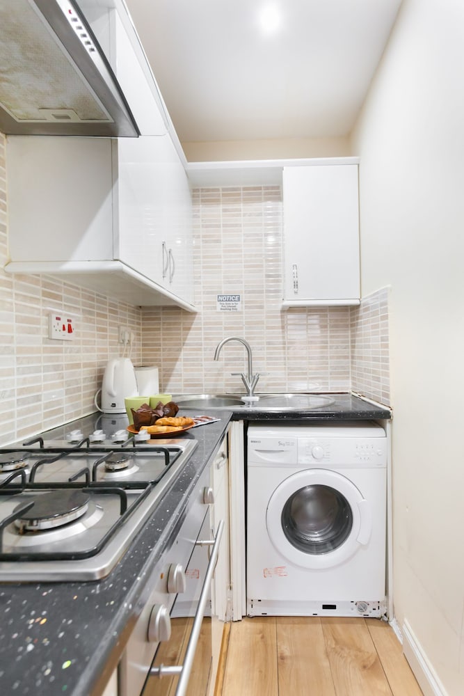 Фото Budget Apartment Next to Kings Cross - Eurostar