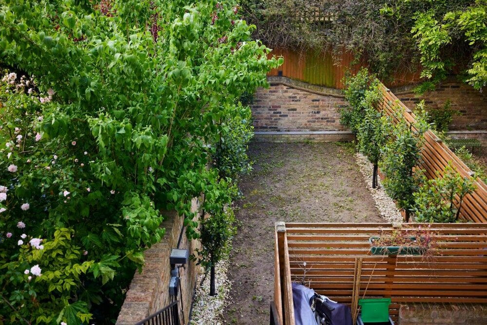 Фото The Camden Place - Breathtaking 4bdr Flat With Garden