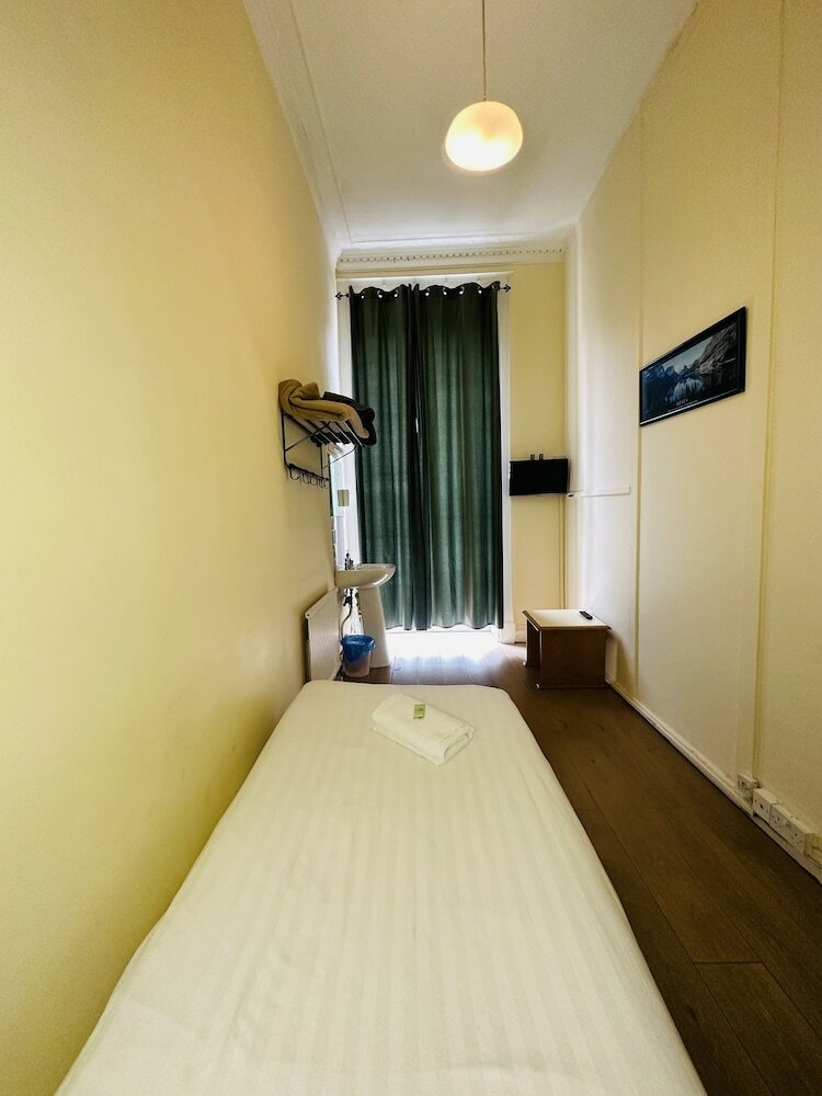 Фото Thanet Hotel Annex