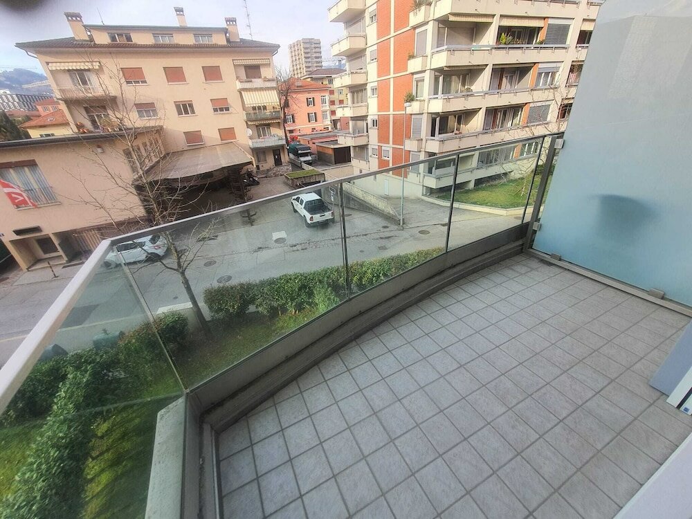 Фото Prestige Du Lac Apartments