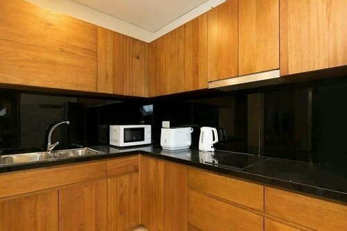 Гостиница Maple Hotel & Apartment в Нячанге